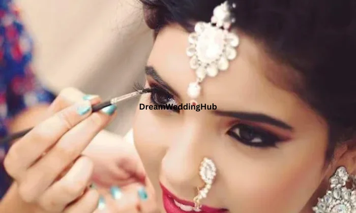 Pro Makeup Artist Sayali Sutrave